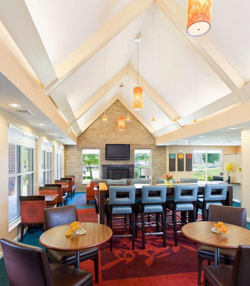 Residence Inn By Marriott סידר רפידס מראה חיצוני תמונה