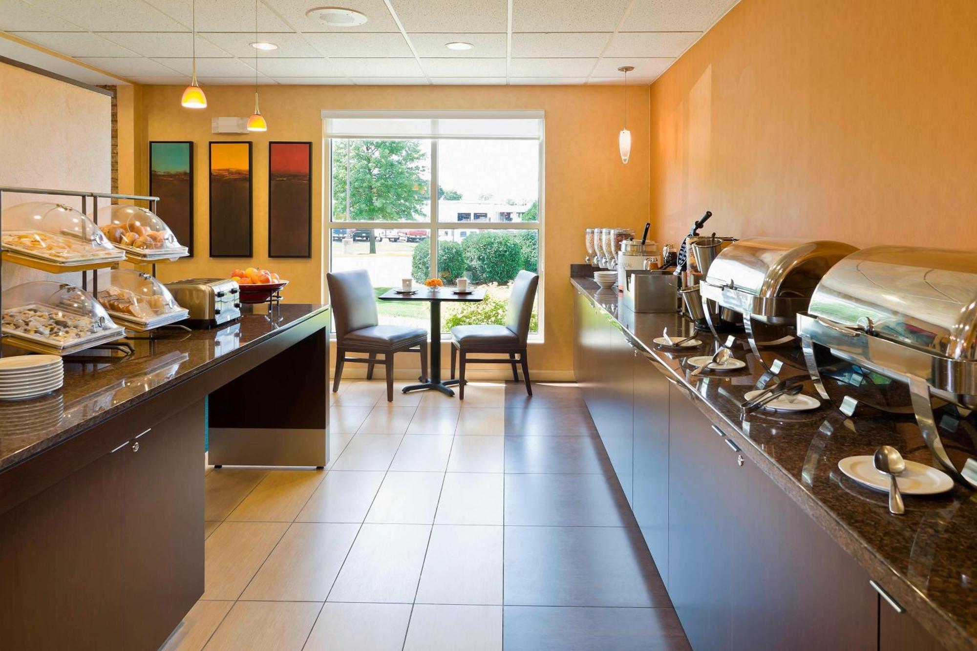 Residence Inn By Marriott סידר רפידס מראה חיצוני תמונה